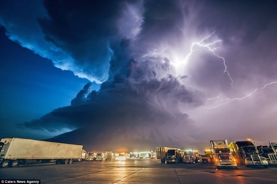 户外led显示屏怎么预防雷击？ Led户外屏预防雷击的相关措施