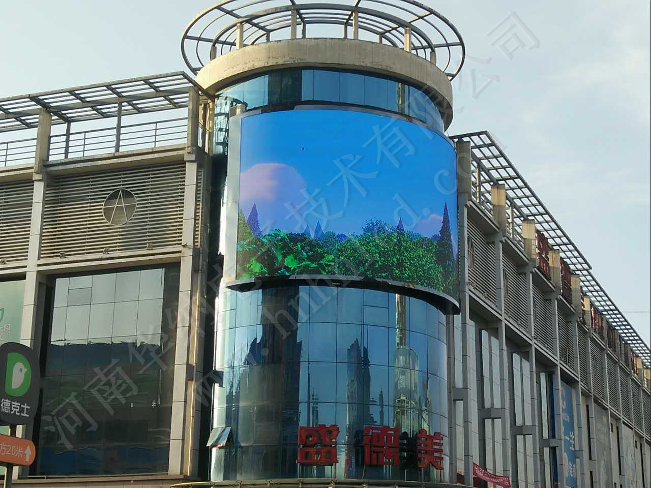 弧形LED显示屏的如何计算弧长、弦长、 和弦高