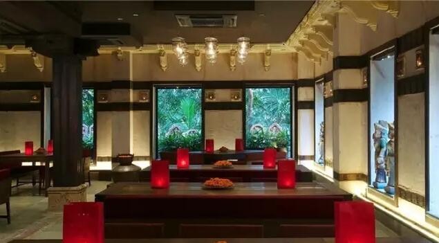 Led显示屏完美融入餐厅 预示更多行业领域未被led屏企开发