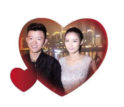 第1000天，女孩在LED大屏上打出结婚宣言，高调向男孩“求婚”