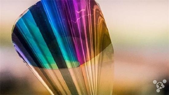 薄如纸张的led显示屏问世 或将掀起显示屏新革命
